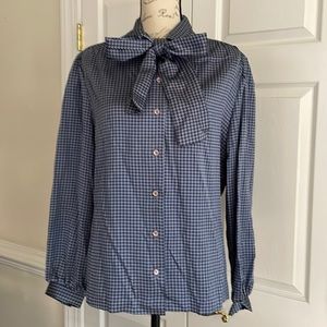 Rrrrruss buttons down shirt